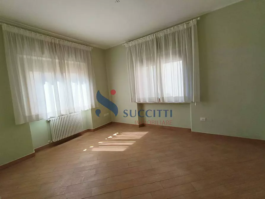 Immagine 19 di Appartamento in vendita  in via Mezzucelli a Teramo