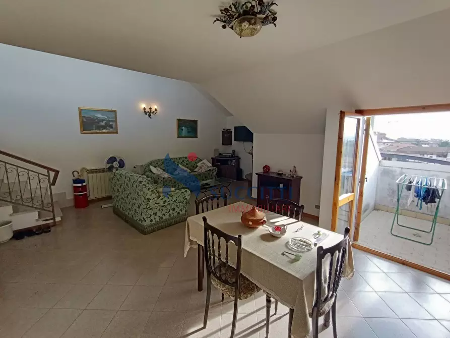 Immagine 2 di Appartamento in vendita  in Via Roma a Corropoli