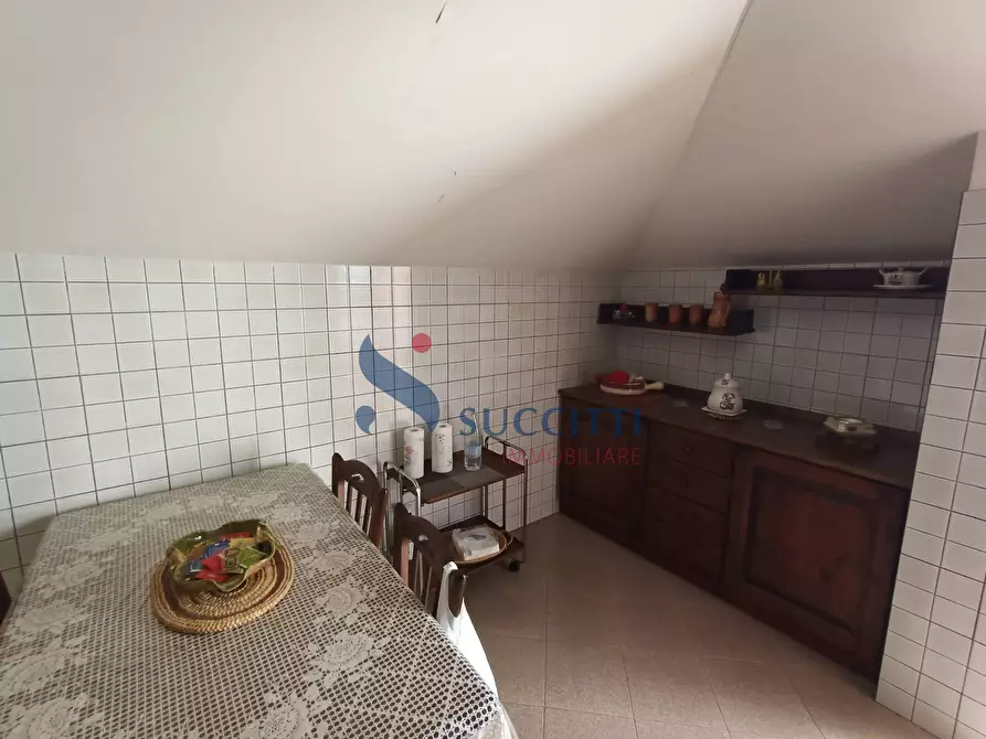 Immagine 6 di Appartamento in vendita  in Via Roma a Corropoli