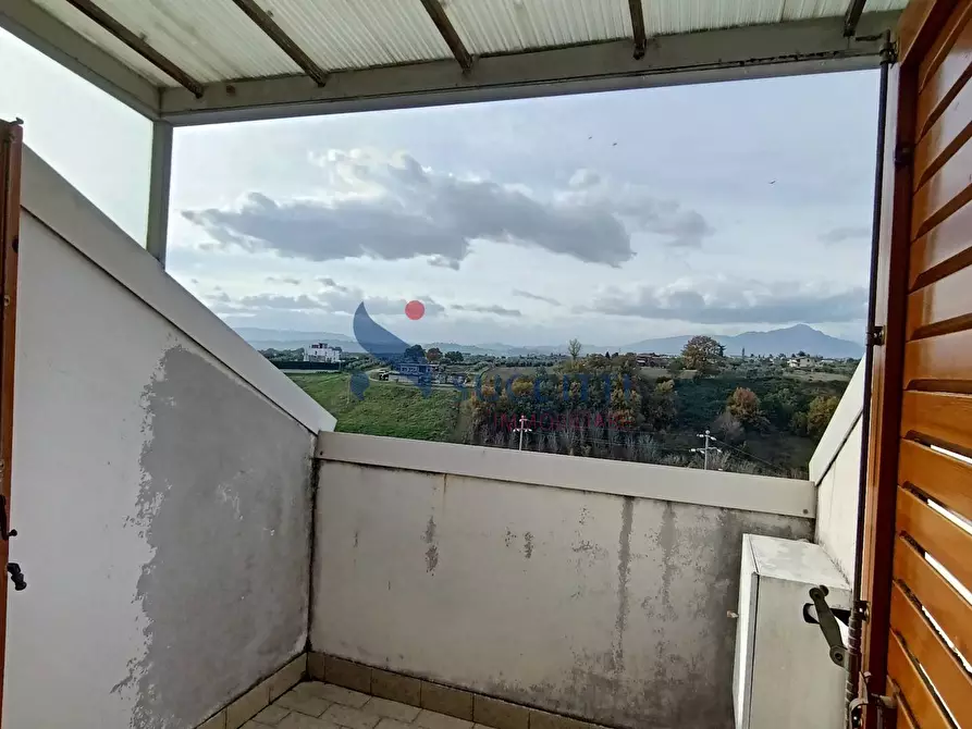 Immagine 10 di Appartamento in vendita  in Via Roma a Corropoli