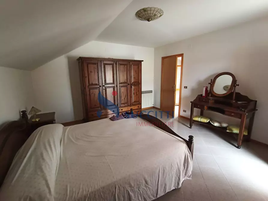 Immagine 15 di Appartamento in vendita  in Via Roma a Corropoli