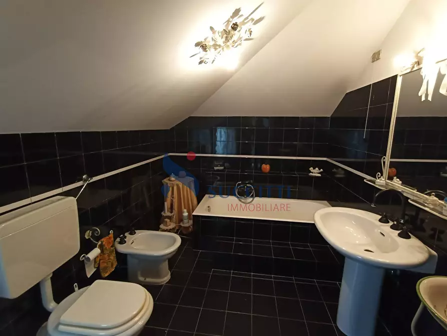 Immagine 25 di Appartamento in vendita  in Via Roma a Corropoli