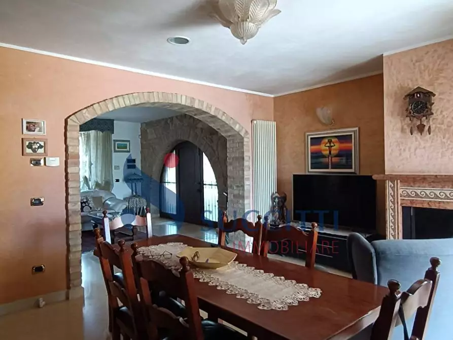 Immagine 1 di Casa indipendente in vendita  in via Minniti a Campli