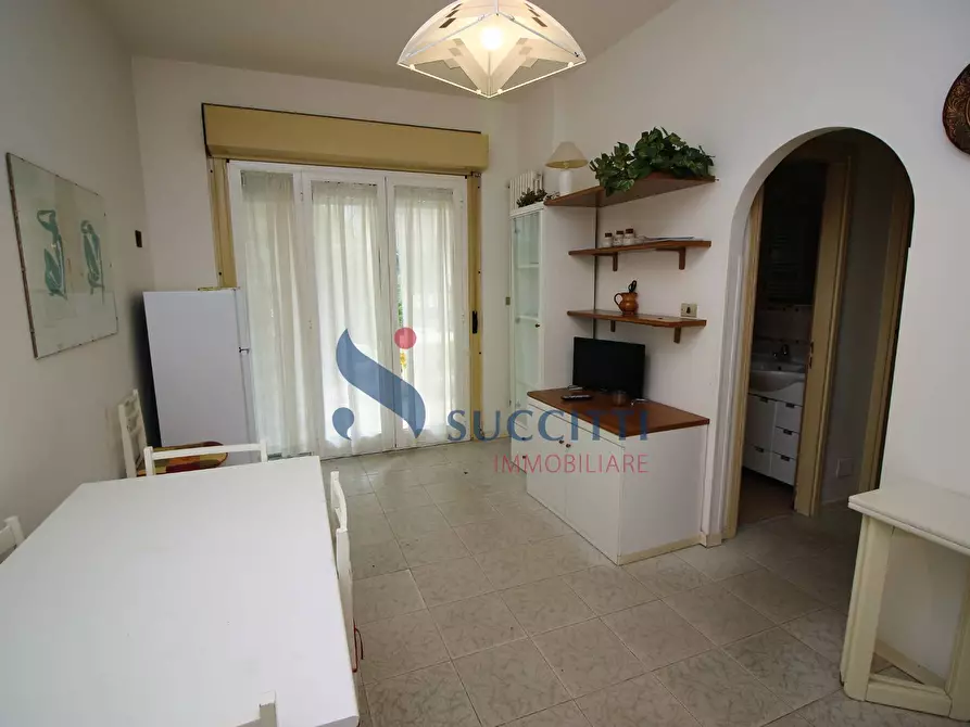Immagine 1 di Appartamento in vendita  in Via Venezia a Alba Adriatica