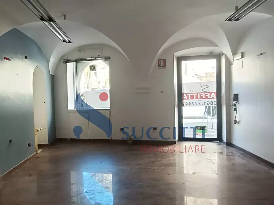 Immagine 4 di Locale commerciale in affitto  in via Vincenzo Irelli a Teramo