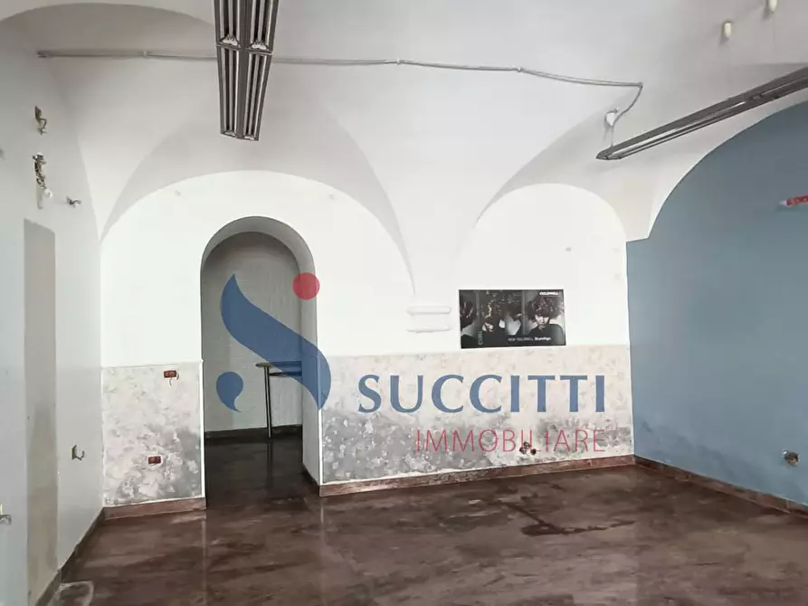 Immagine 7 di Locale commerciale in affitto  in via Vincenzo Irelli a Teramo