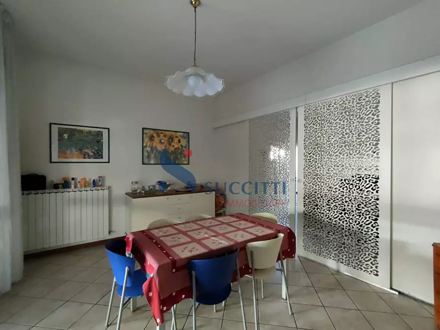 Immagine 9 di Casa indipendente in vendita  in Via G. D'Annunzio a Tortoreto