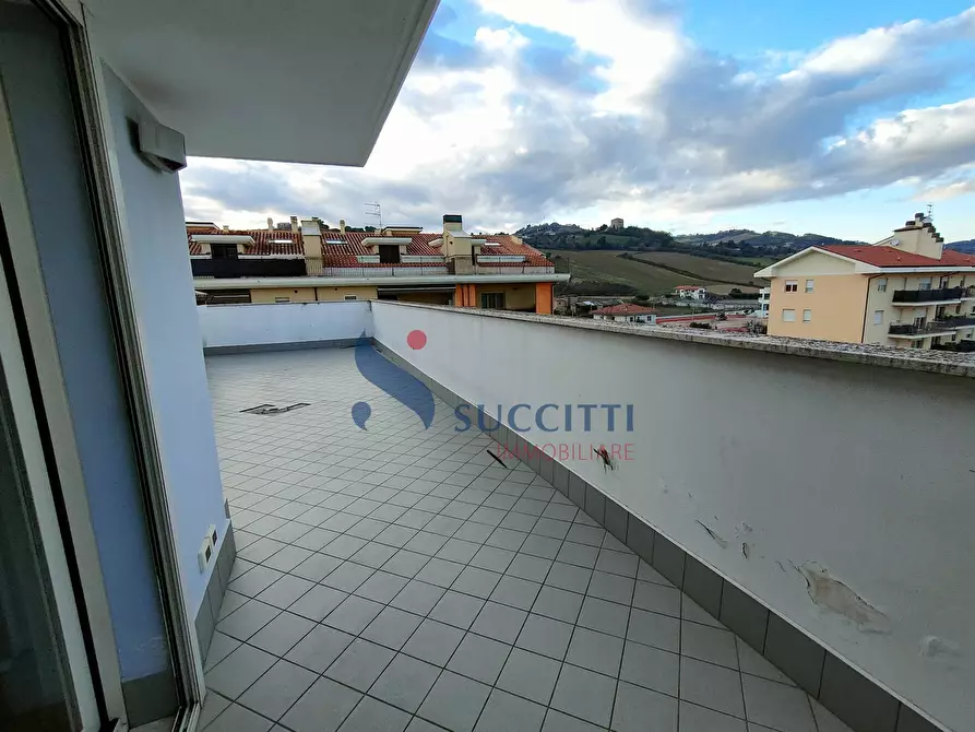 Immagine 17 di Appartamento in vendita  in Via Ettore Petrolini a Martinsicuro