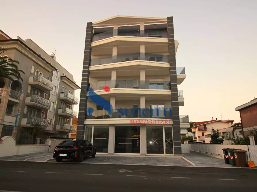 Immagine 1 di Appartamento in vendita  in Via Mazzini a Alba Adriatica