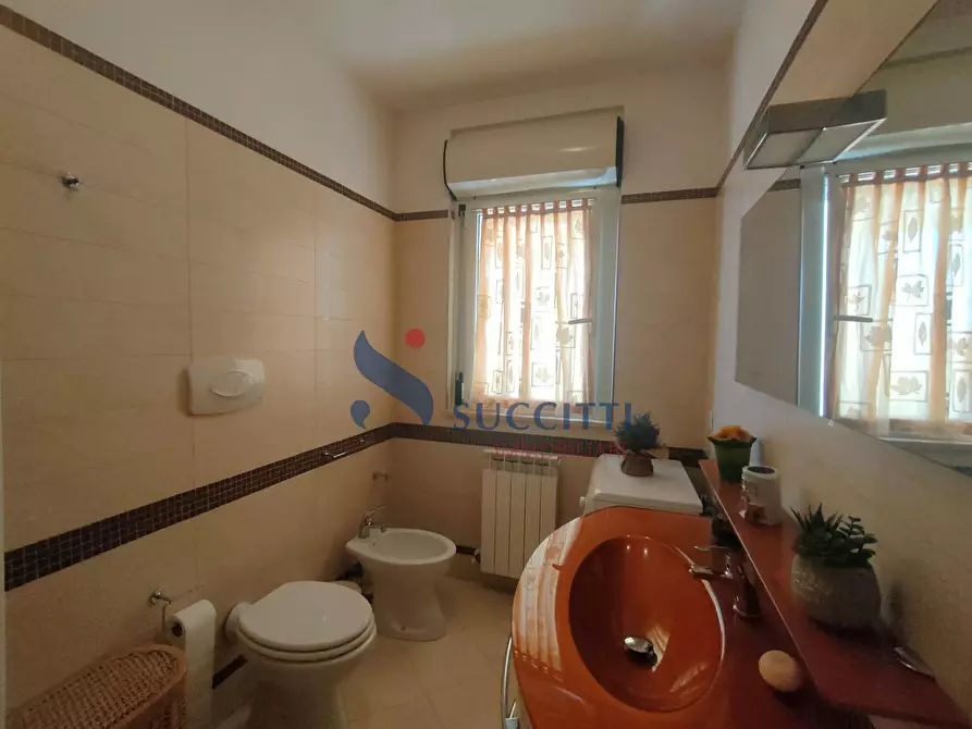 Immagine 26 di Appartamento in vendita  in Lungomare Sirena a Tortoreto