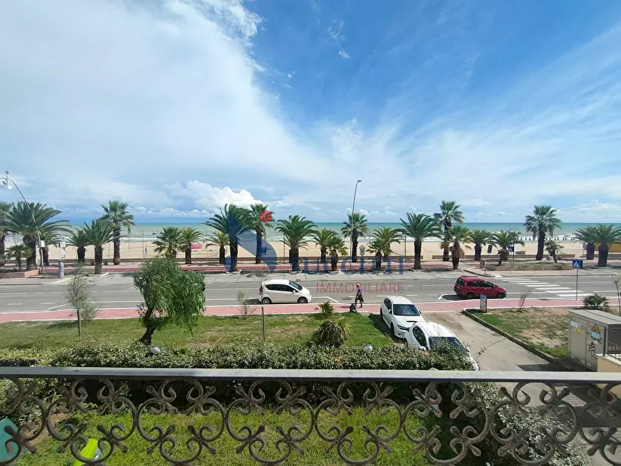 Immagine 20 di Appartamento in vendita  in Lungomare Sirena a Tortoreto