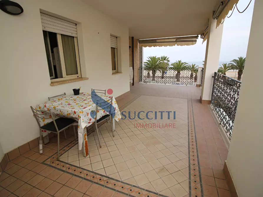 Immagine 14 di Appartamento in vendita  in Lungomare Sirena a Tortoreto