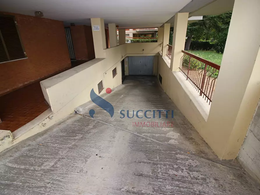 Immagine 2 di Appartamento in vendita  in Via F. Barnabei a Teramo