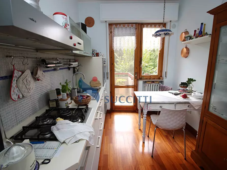 Immagine 9 di Appartamento in vendita  in Via F. Barnabei a Teramo