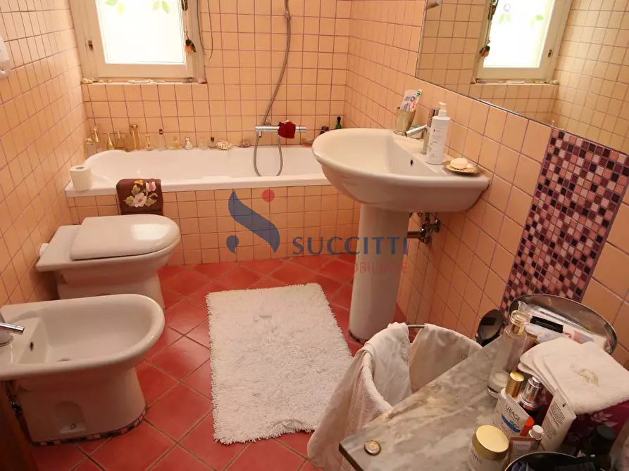 Immagine 21 di Appartamento in vendita  in Via F. Barnabei a Teramo