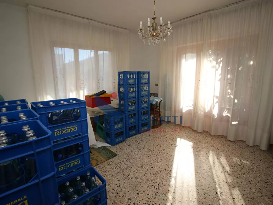 Immagine 5 di Casa indipendente in vendita  in Via dei Tigli a Alba Adriatica