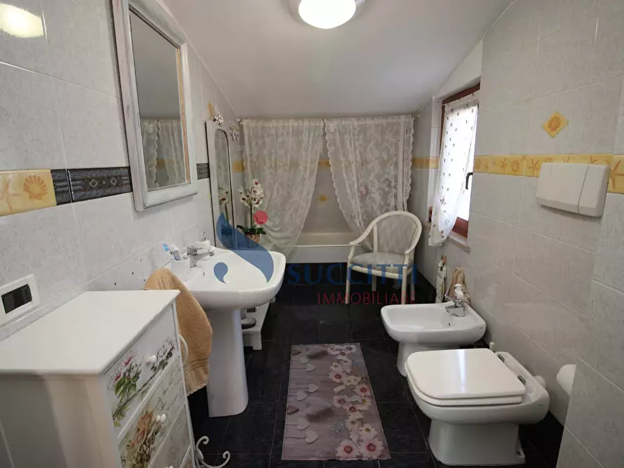 Immagine 22 di Attico in vendita  in via del concordato a Alba Adriatica