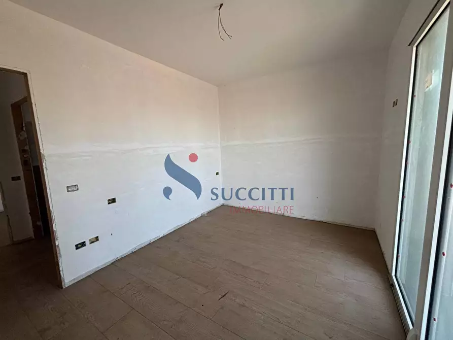 Immagine 22 di Appartamento in vendita  in Lungomare Sirena a Tortoreto