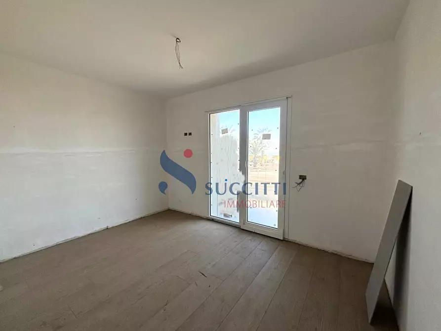 Immagine 23 di Appartamento in vendita  in Lungomare Sirena a Tortoreto