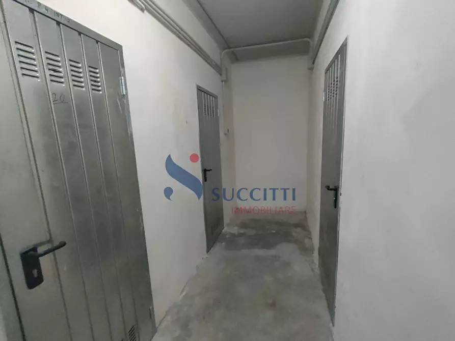 Immagine 17 di Appartamento in vendita  in via Tiziano Vecellio a Tortoreto