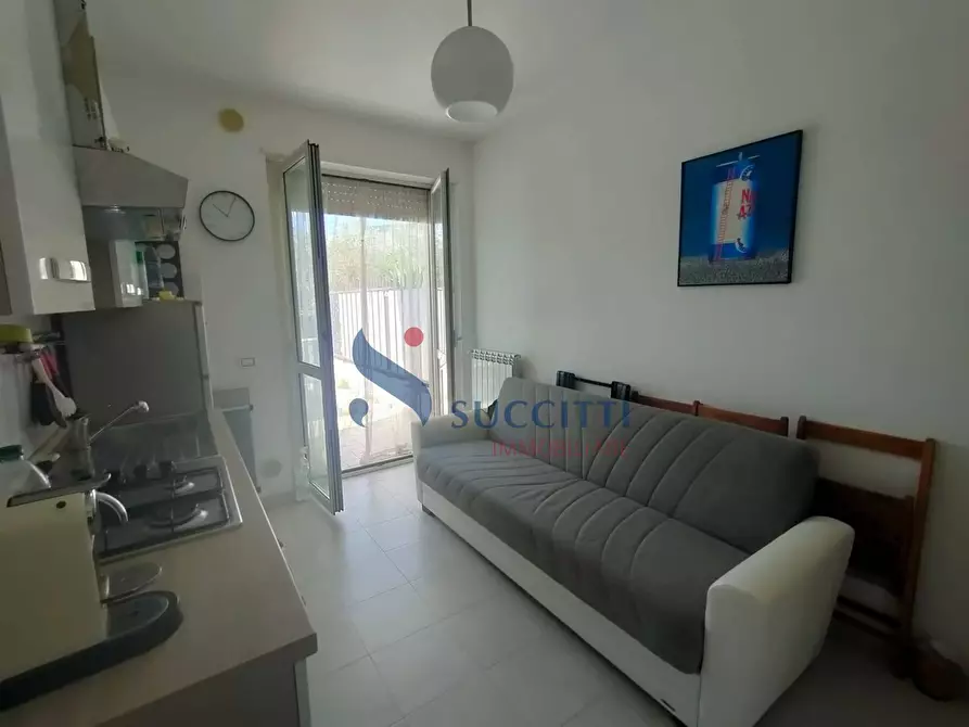 Immagine 6 di Appartamento in vendita  in via Tiziano Vecellio a Tortoreto