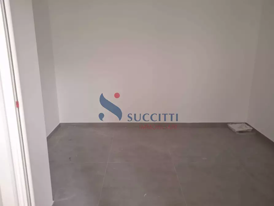 Immagine 6 di Appartamento in vendita  in Via Abruzzo a Alba Adriatica