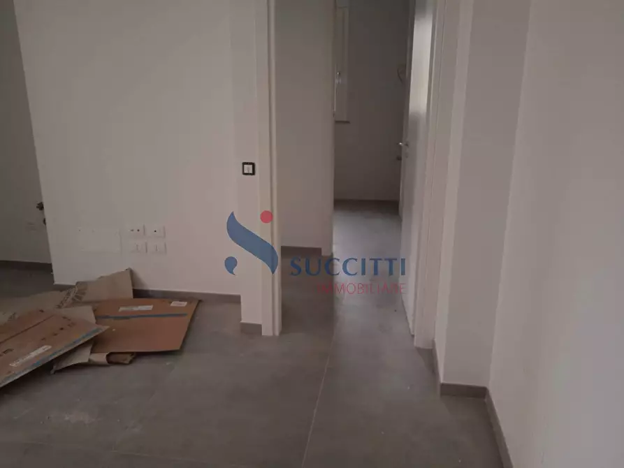 Immagine 11 di Appartamento in vendita  in Via Abruzzo a Alba Adriatica