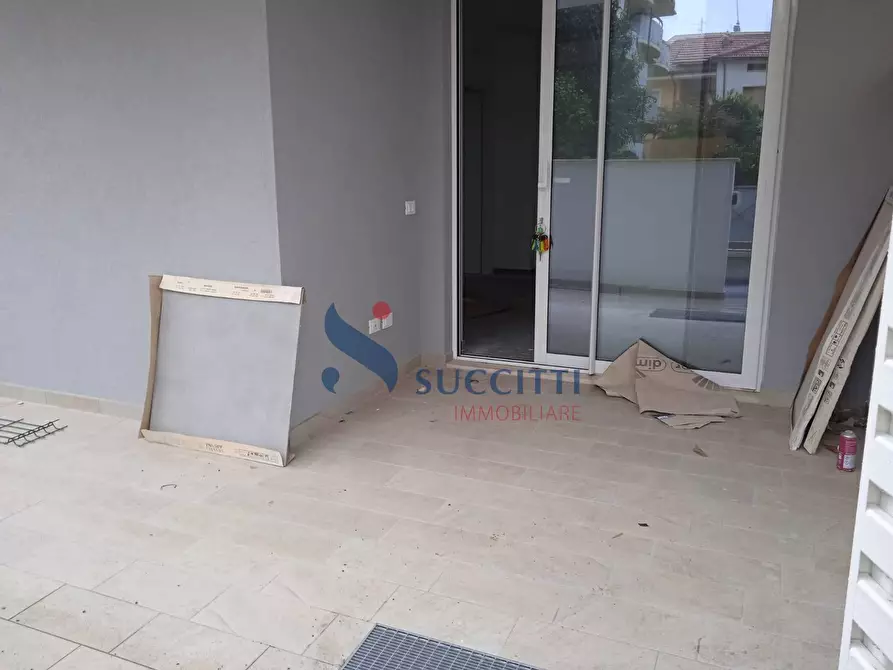 Immagine 20 di Appartamento in vendita  in Via Abruzzo a Alba Adriatica