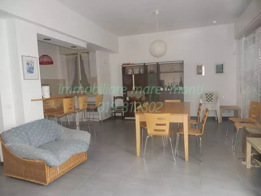 Immagine 5 di Appartamento in vendita  in via marconi a Celle Ligure