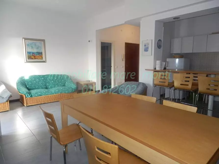 Immagine 12 di Appartamento in vendita  in via marconi a Celle Ligure