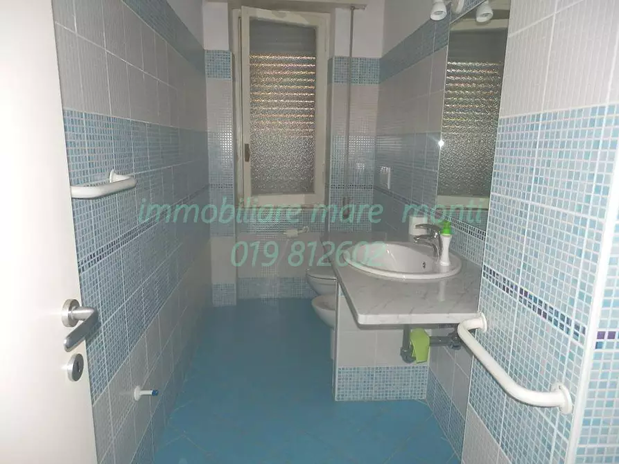 Immagine 14 di Appartamento in vendita  in via marconi a Celle Ligure