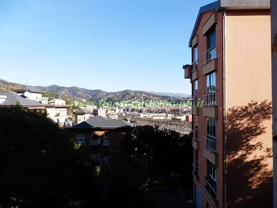 Immagine 28 di Appartamento in vendita  in via mongrifone a Savona