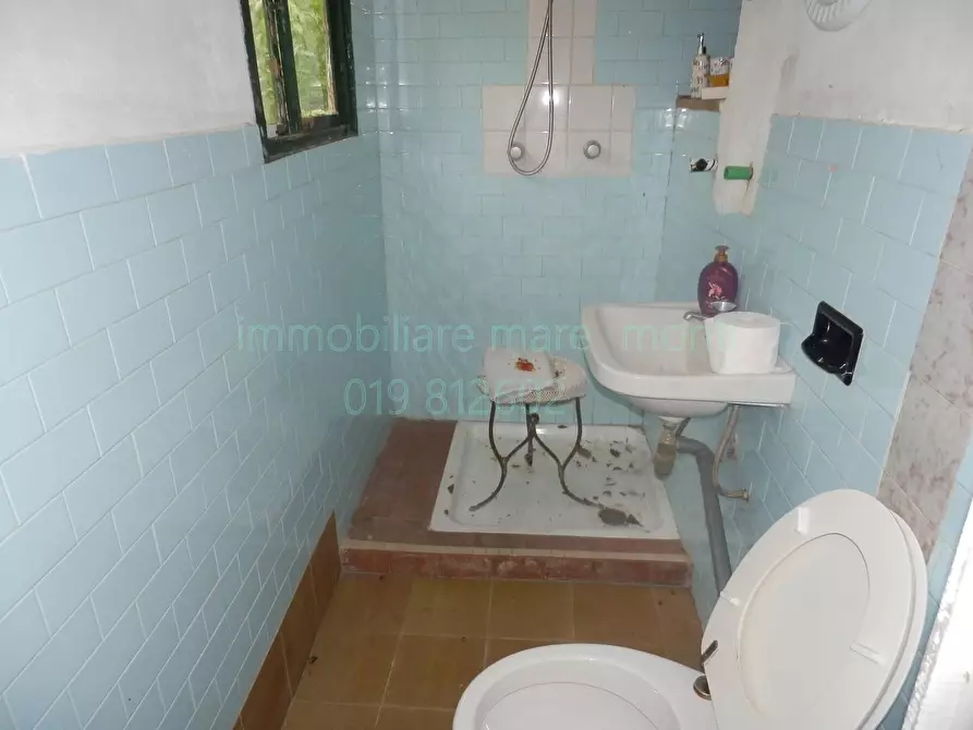 Immagine 14 di Casa indipendente in vendita  in via nazionale piemonte a Savona