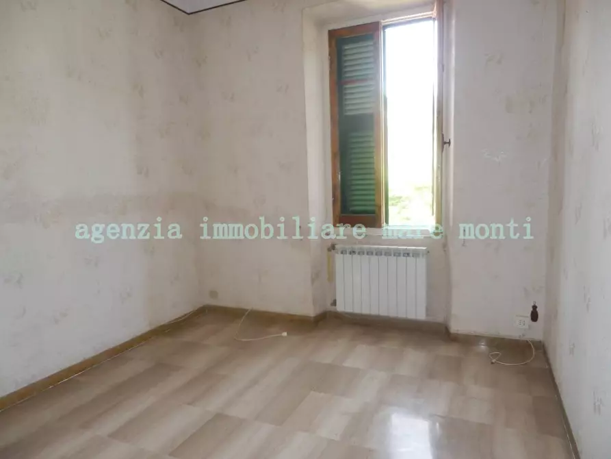 Immagine 11 di Appartamento in vendita  in via santuario a Savona