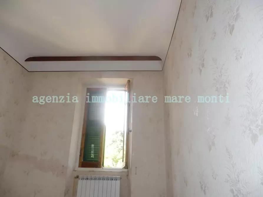 Immagine 12 di Appartamento in vendita  in via santuario a Savona