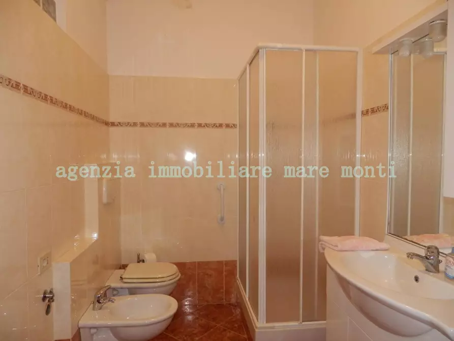 Immagine 17 di Appartamento in vendita  in via santuario a Savona