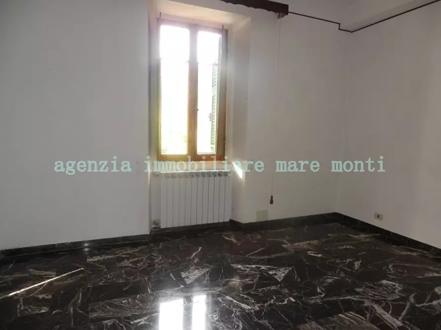 Immagine 20 di Appartamento in vendita  in via santuario a Savona