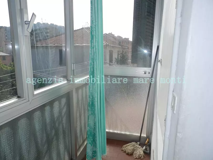 Immagine 28 di Appartamento in vendita  in via santuario a Savona