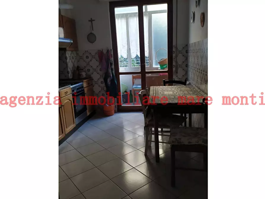 Immagine 5 di Appartamento in vendita  in via la rusca a Savona