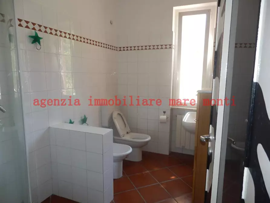 Immagine 23 di Casa indipendente in vendita  in via cravassa a Varazze