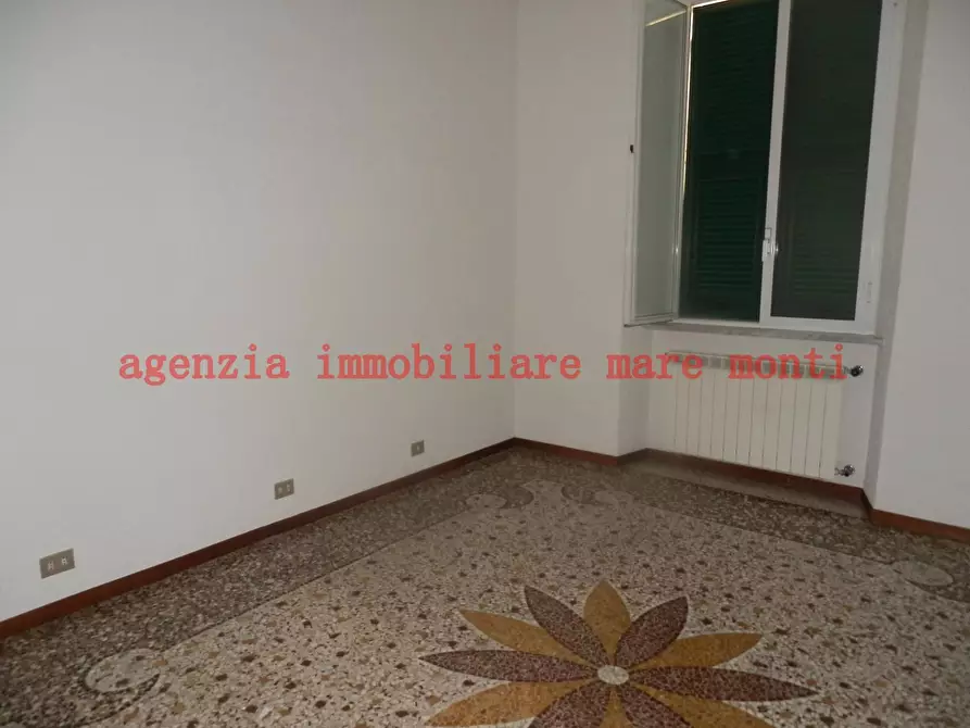 Immagine 2 di Appartamento in affitto  in via astengo a Savona