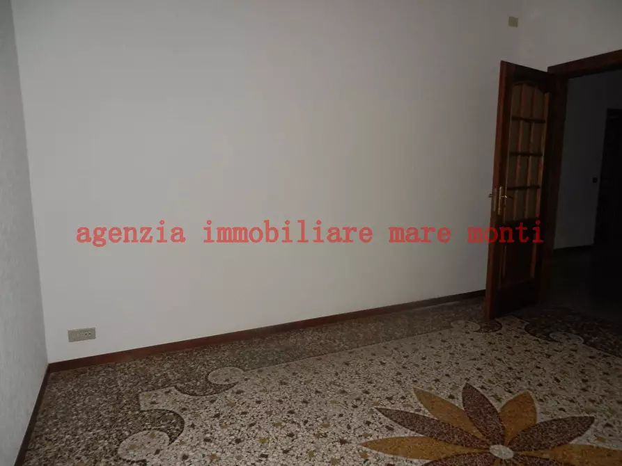 Immagine 4 di Appartamento in affitto  in via astengo a Savona