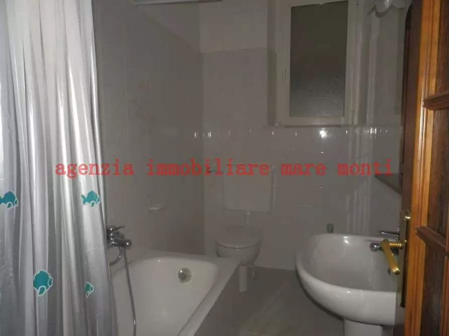 Immagine 12 di Appartamento in affitto  in via astengo a Savona