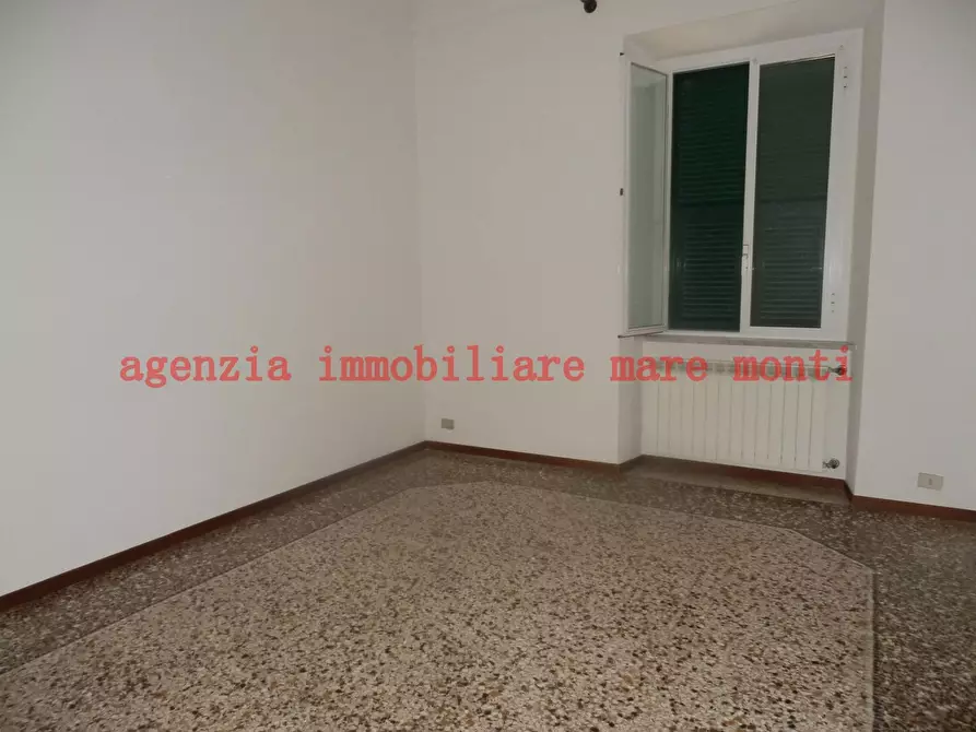 Immagine 14 di Appartamento in affitto  in via astengo a Savona