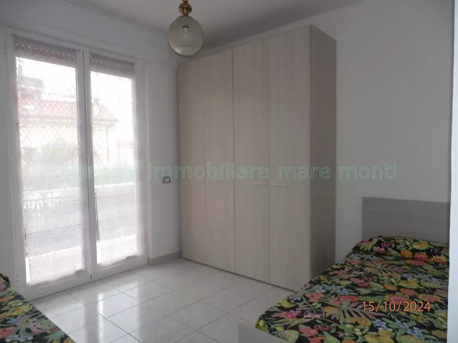 Immagine 15 di Appartamento in vendita  in via carducci a Loano