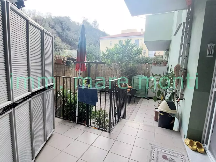 Immagine 8 di Appartamento in vendita  in via caviglia a Vado Ligure