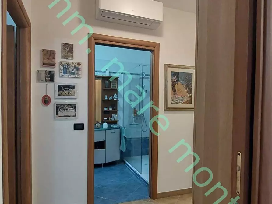 Immagine 15 di Appartamento in vendita  in via caviglia a Vado Ligure