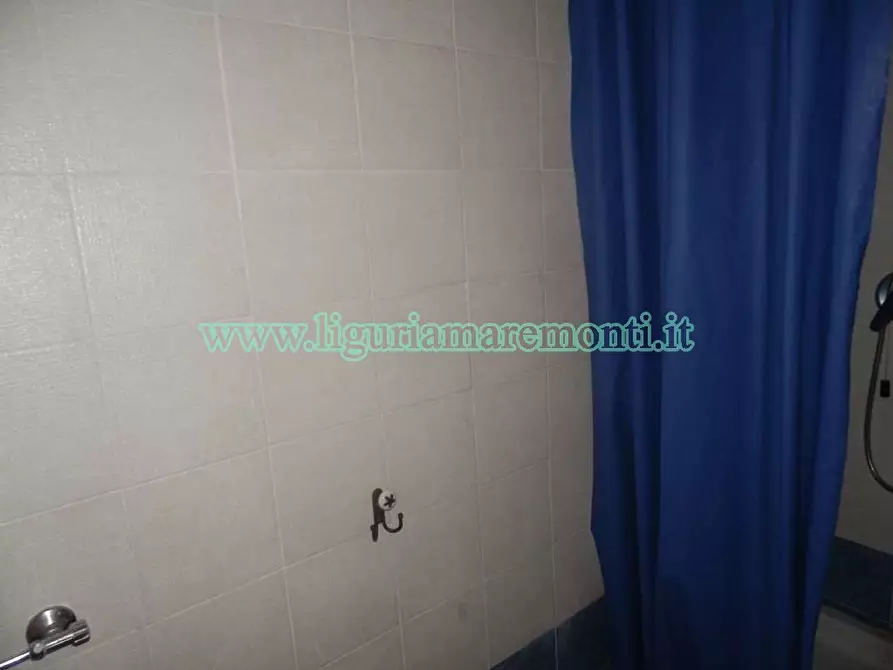 Immagine 10 di Appartamento in affitto  in via pia a Savona