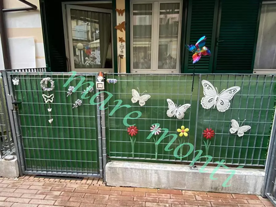 Immagine 3 di Appartamento in vendita  in via alessandria a Savona