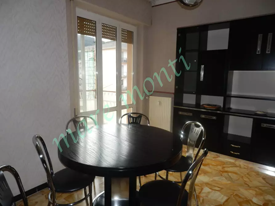 Immagine 4 di Appartamento in vendita  in via crispi a Savona